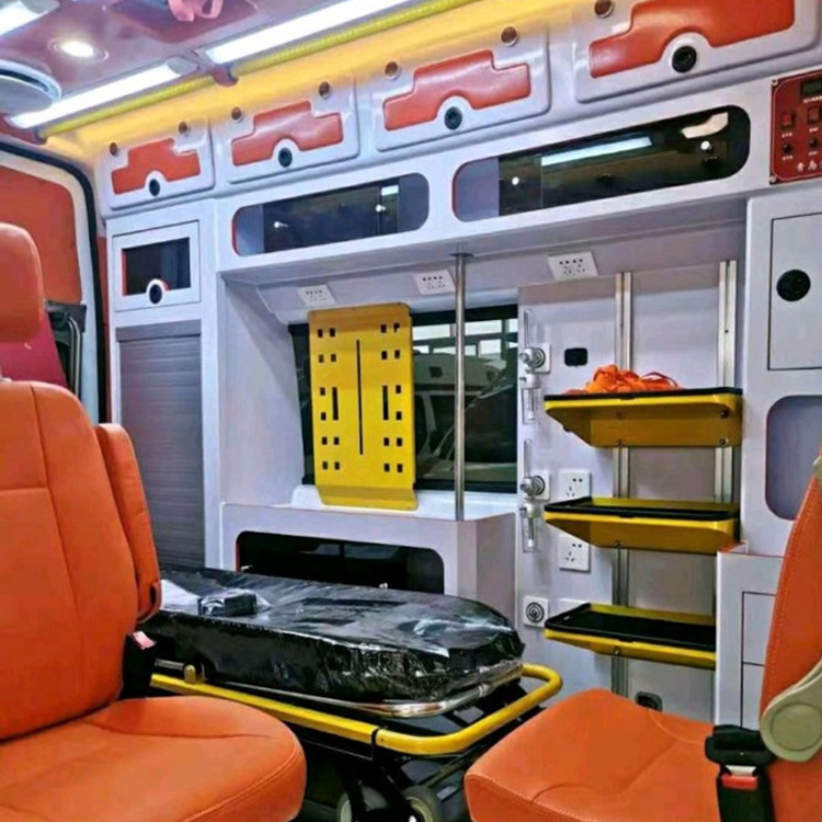 中平镇长途救护车护送病人租赁价格